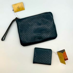 NEW Patricia Nash Leather Cassini Wristlet and Luzzi Wallet Set, Coral Blue